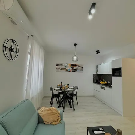 Apartman Pula Central Apartments Póla