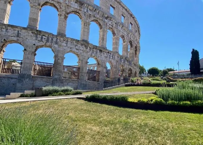 Pula Central Apartments Apartamento